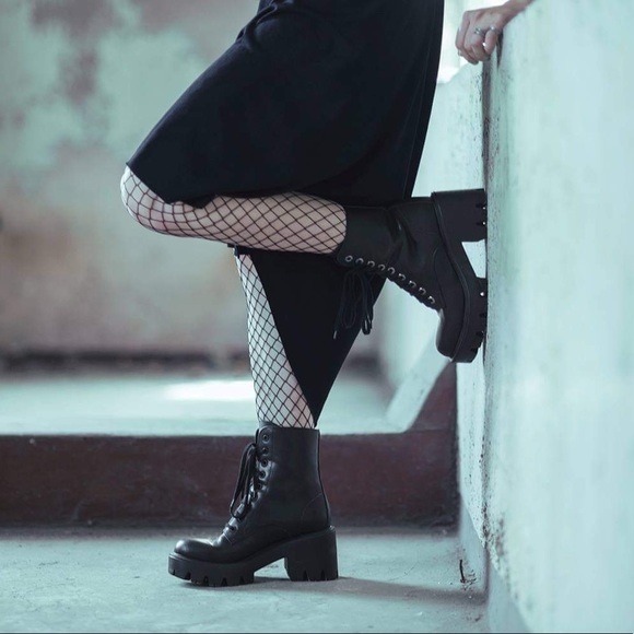 altercore Shoes - Altercore Ella Vegan Leather Lace-Up Boots
